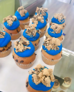 1 Dz. Cookie Monster Cupcakes